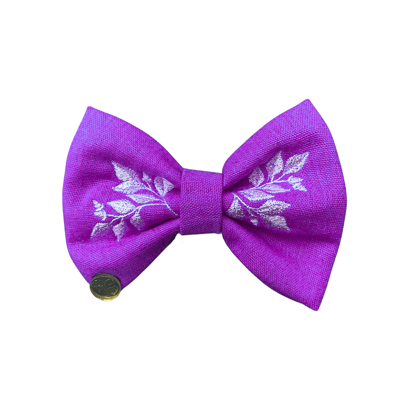 Lacinho com bordado de flores Pet Roxo